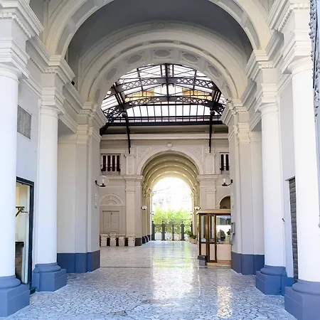 Annapoli Πανσιόν 4*